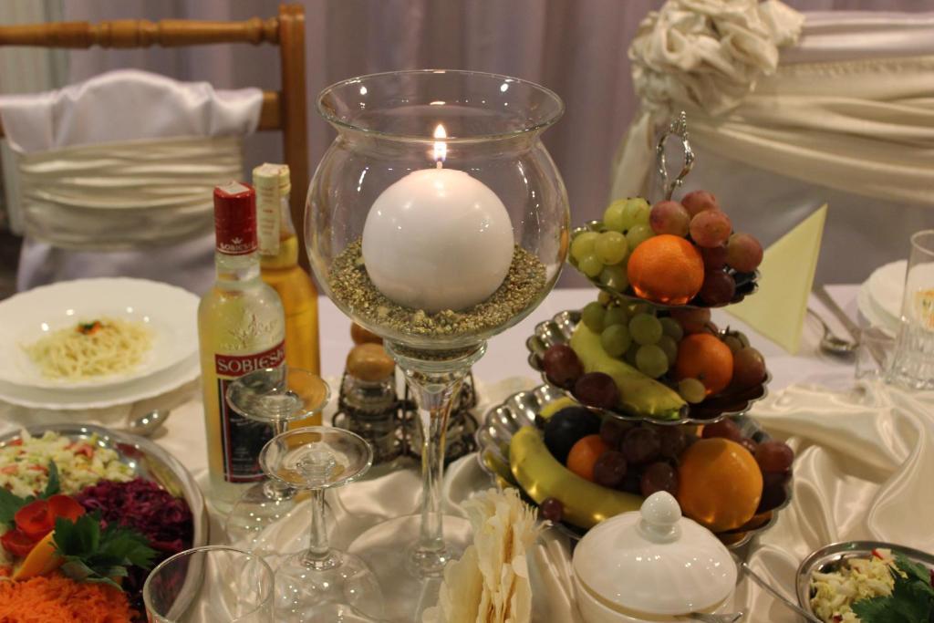 Hotel Czardasz Września Dış mekan fotoğraf